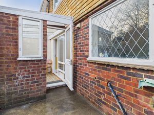 Photo 18- click for photo gallery